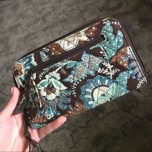 Vera Bradley wallet